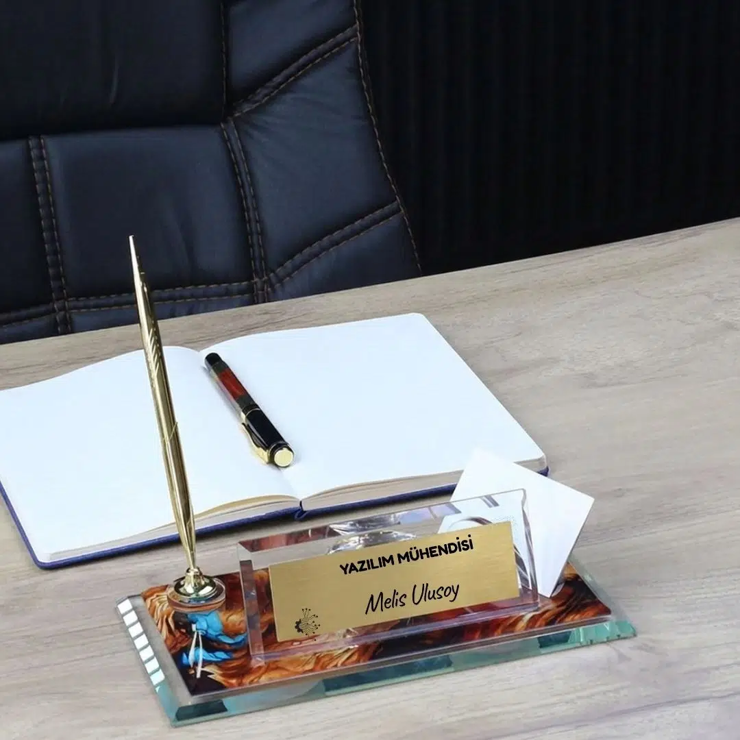 Kişiye Özel Mühendis Logolu Kristal Masa Üstü İsimlik - Saatli Kartvizitlikli Lüks Ofis Hediyesi