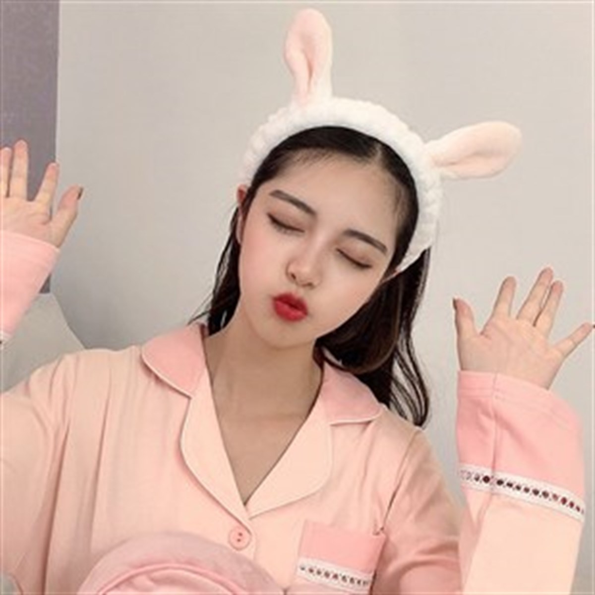 Peluş Tavşan Kulaklı Saç Bandı - BEYAZ